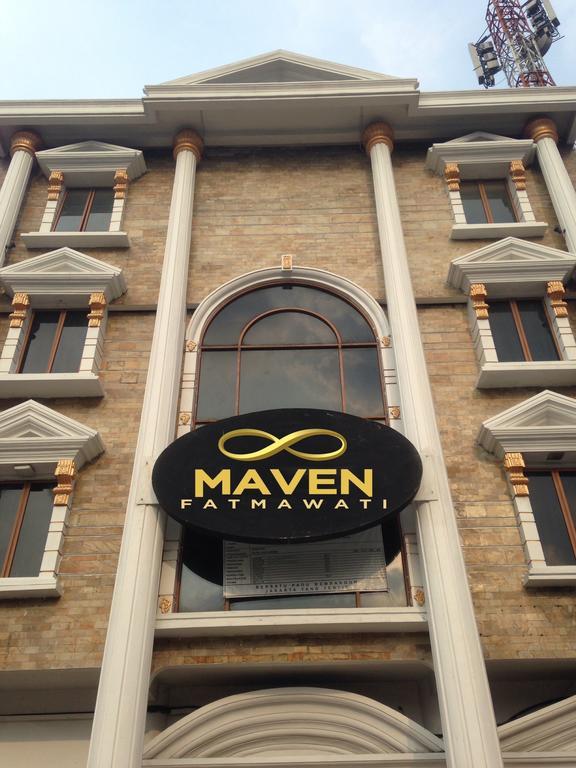Maven Fatmawati Hotel Jakarta Exterior foto