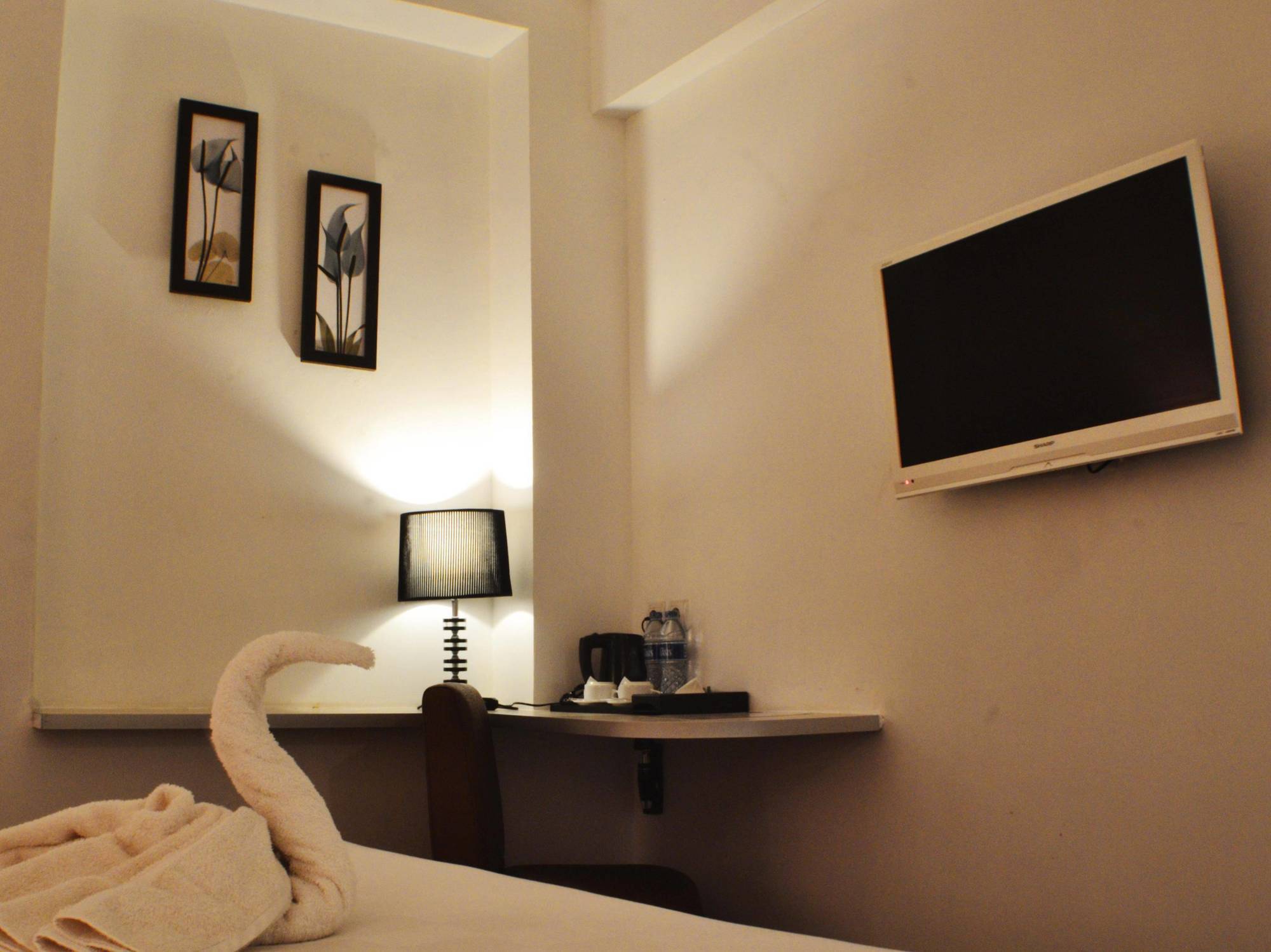 Maven Fatmawati Hotel Jakarta Exterior foto